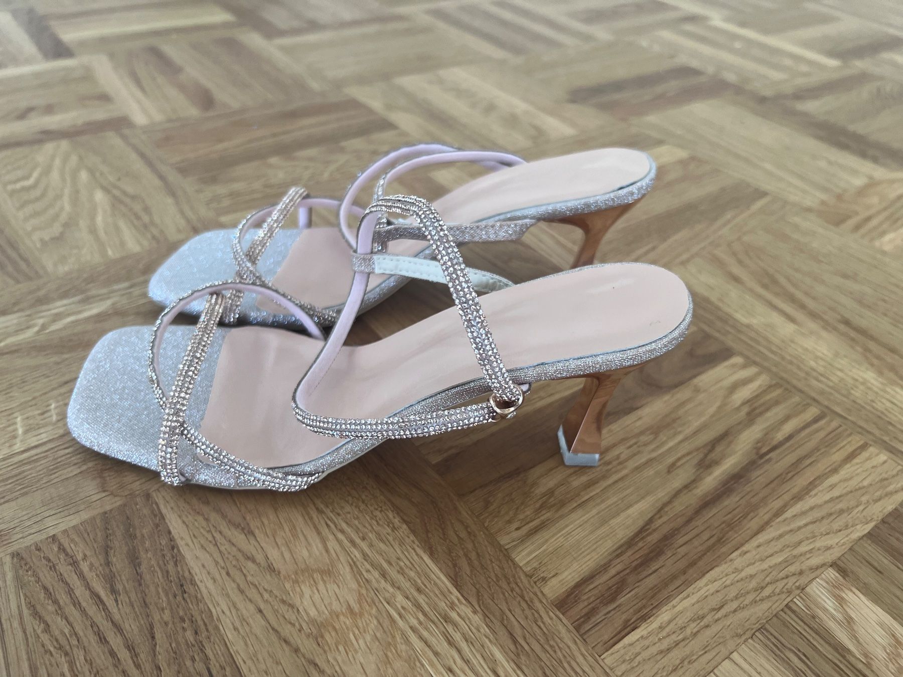Shein Scarpe da donna: Shein sandalen 37 – Nuovo e nell'imballaggio originale da Neuhaus SG venduto da bernike 2