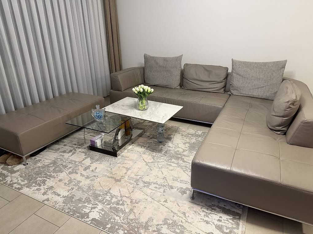 Sofas: Canapé en cuir – D'occasion à Bulle par Preteni 1