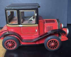 Altes Feuerwehr Spielzeugauto