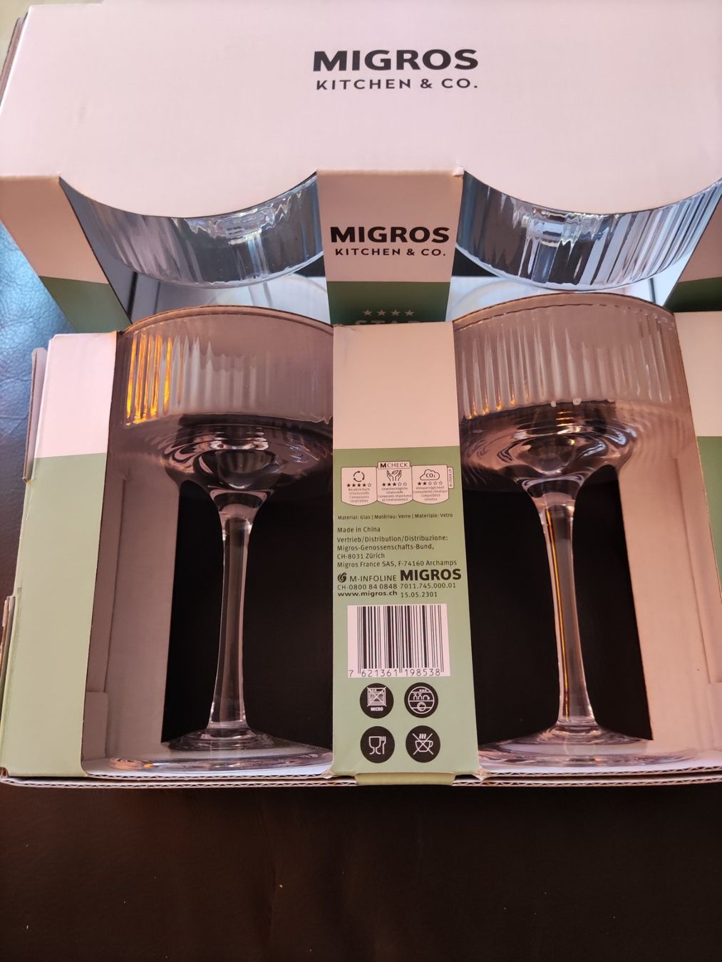 Migros Bicchieri: Migros Kitchen & Co. Champagnerglas Star transparent, 20cl – Nuovo e nell'imballaggio originale da Spreitenbach venduto da lucius2024 5