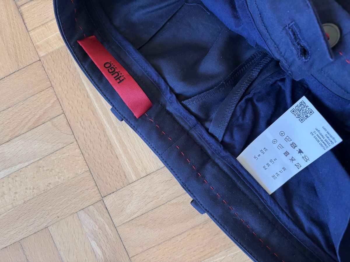 Hugo Boss Pantaloni: Hugo Boss Hose Blau – Usato da Basel venduto da FannySt 1