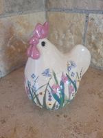 Ton Huhn bemalt Blumen Motiv sehr guter Zustand signiert