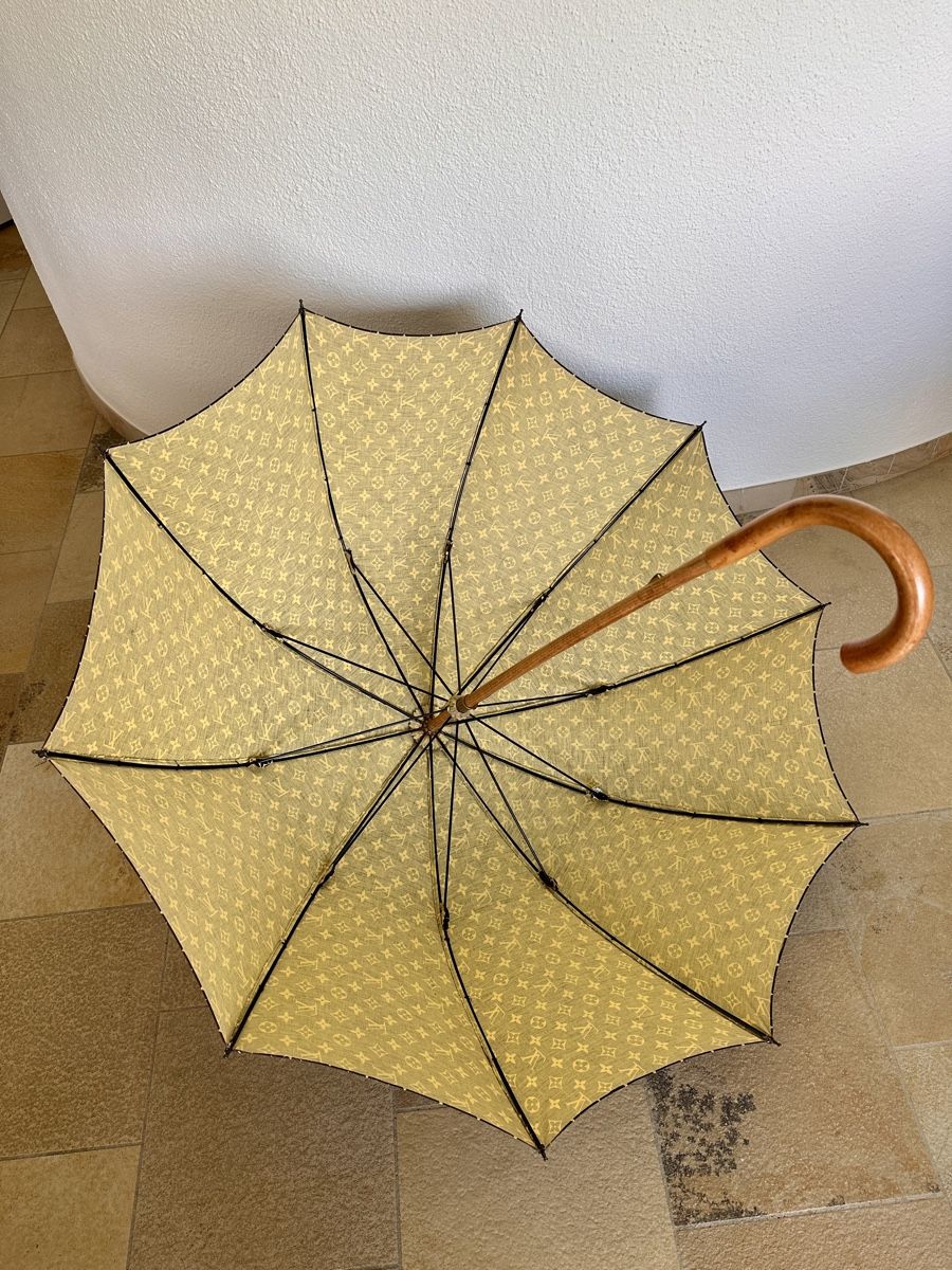Ombrelli: Louis Vuitton Regenschirm vintage – Usato da Meggen venduto da MSU6045 1