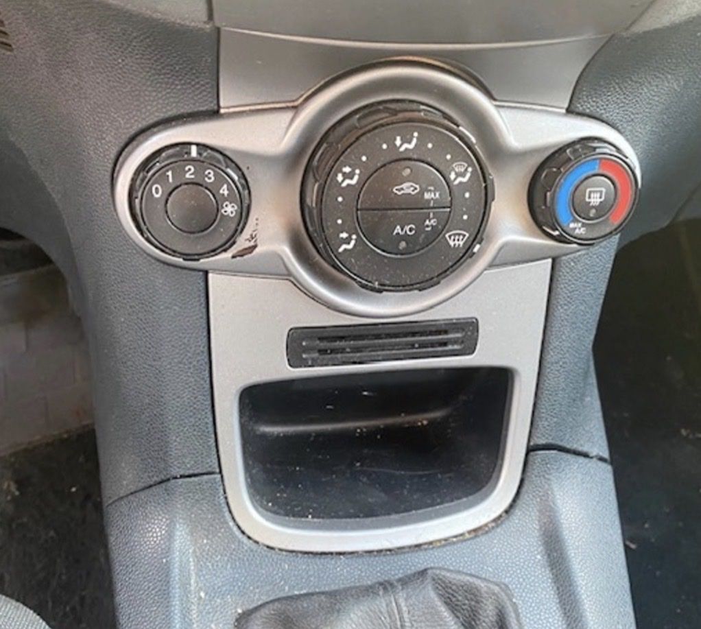 Ford Automobili: Ford Fiesta - B5a – Usato da Kreuzlingen venduto da PTM_X 6