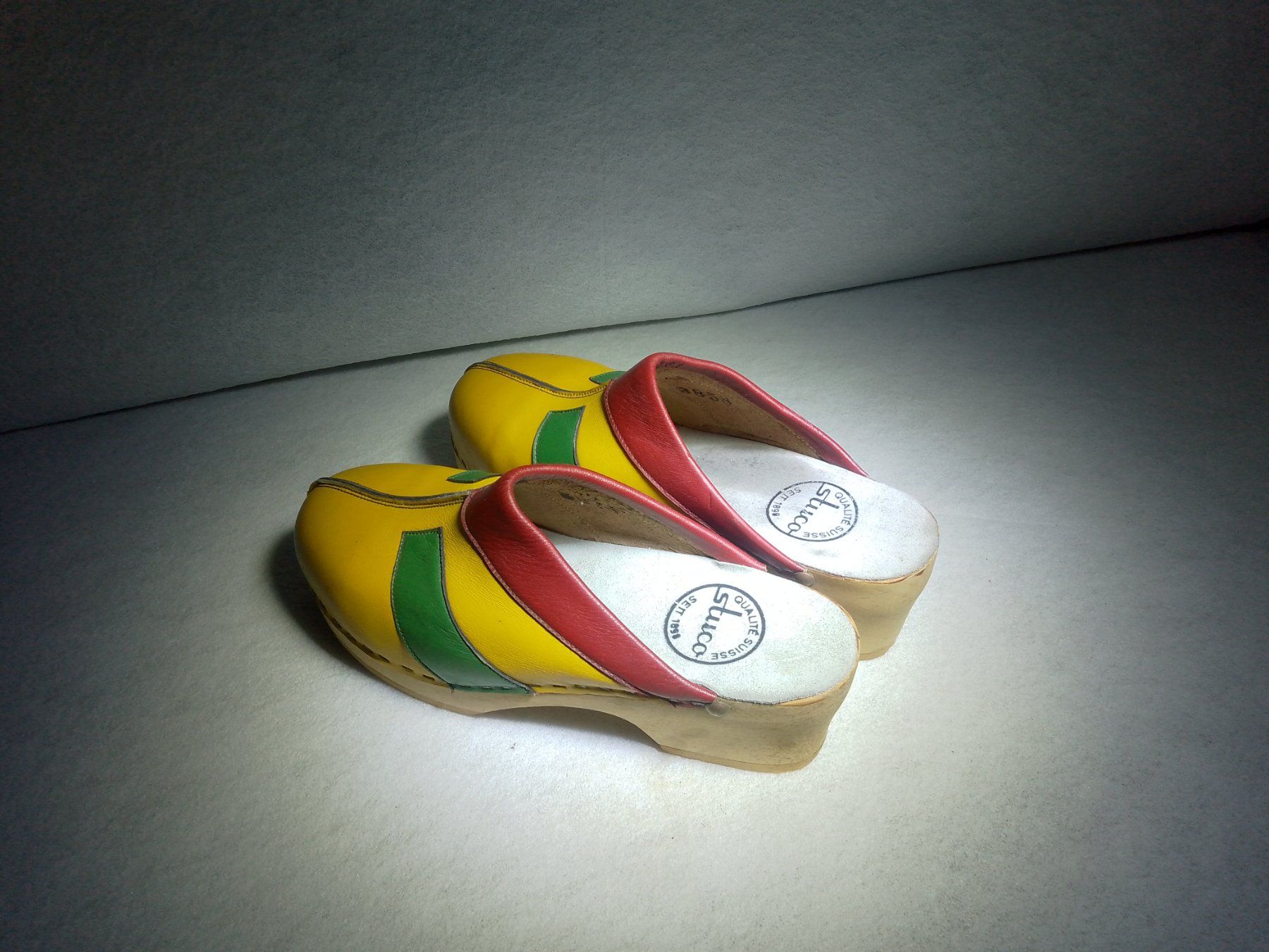 Scarpe da uomo: Schweizer Stuco Holz Zoggeli, Clogs, Garten Schuhe – Nuovo e nell'imballaggio originale da mümliswil venduto da muemellian 1