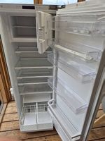 Kühlgefrierschrank V-ZUG KLIL 244L / 25L Weiss guter Zustand