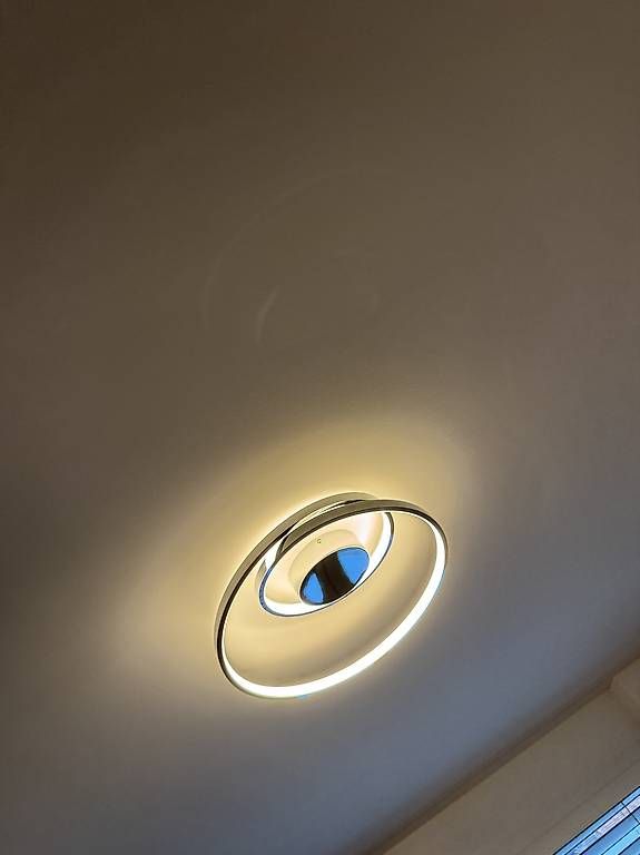 Lustres & lampes de plafonds: LED-Deckenleuchten mit Ringdesign – D'occasion à Oberbüren par dijbdn 3