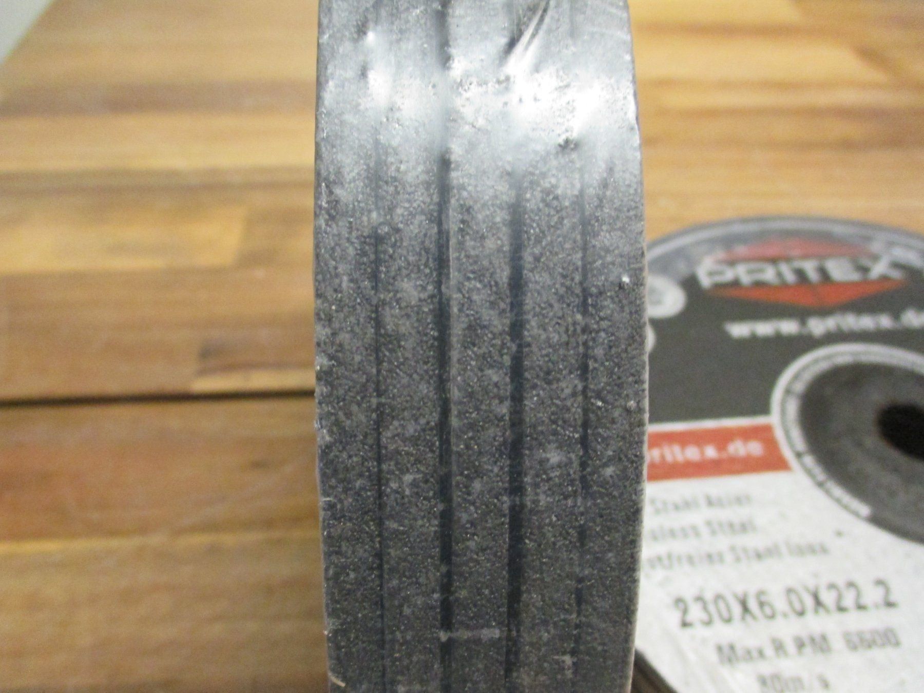 Tutti gli attrezzi: 15 Schruppscheiben Schleifscheiben 230 x 6mm – Nuovo e nell'imballaggio originale da Oberhallau venduto da Gibraltar01 4