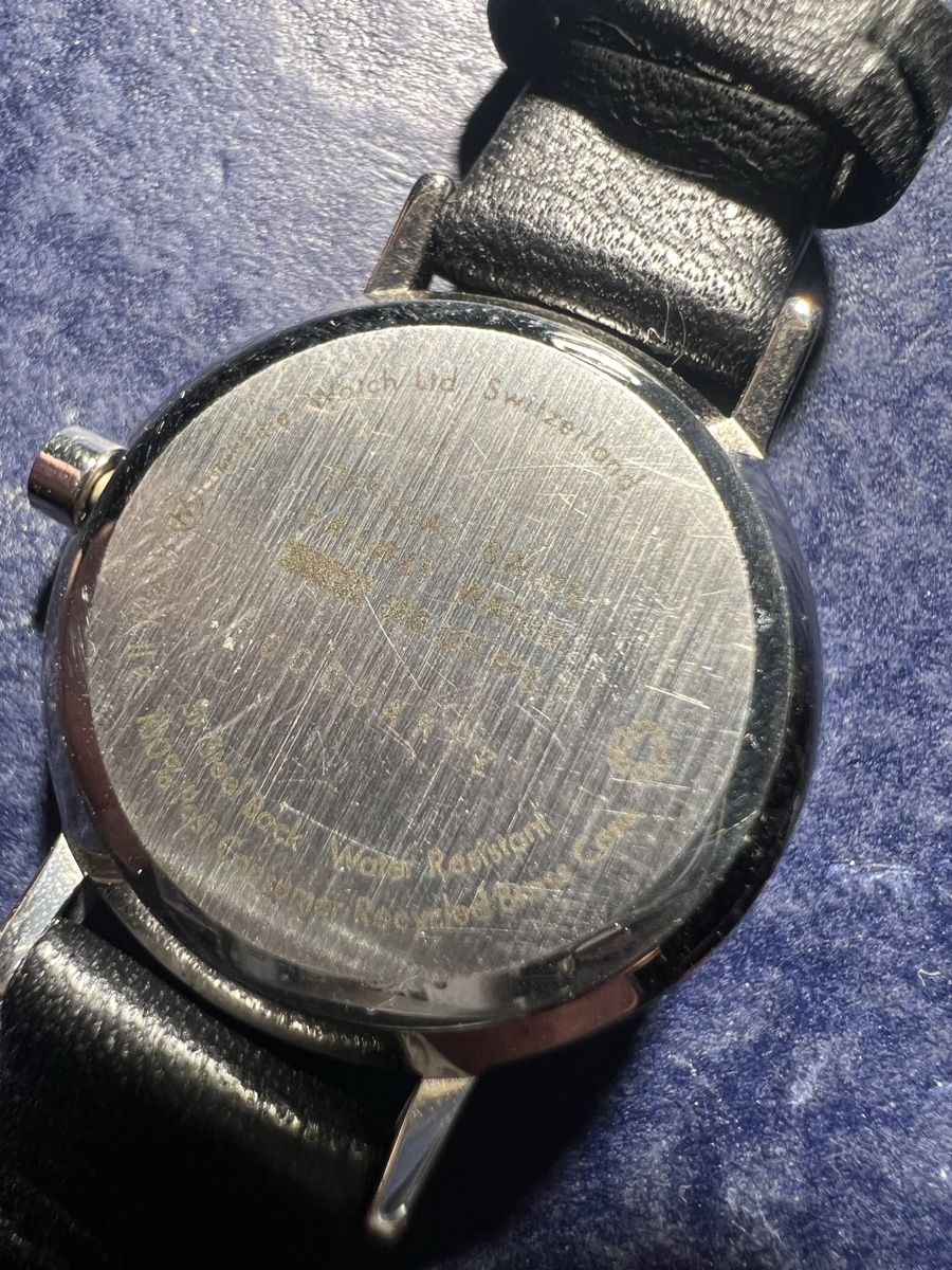 Mondaine Montres: Mondaine Bahnhofsuhr – D'occasion à Laufen par groove60 1