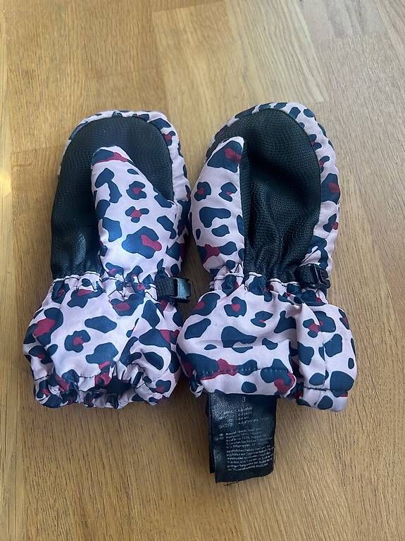 Guanti: Handschuhe für Kinder – Usato da Muttenz venduto da smile62 1