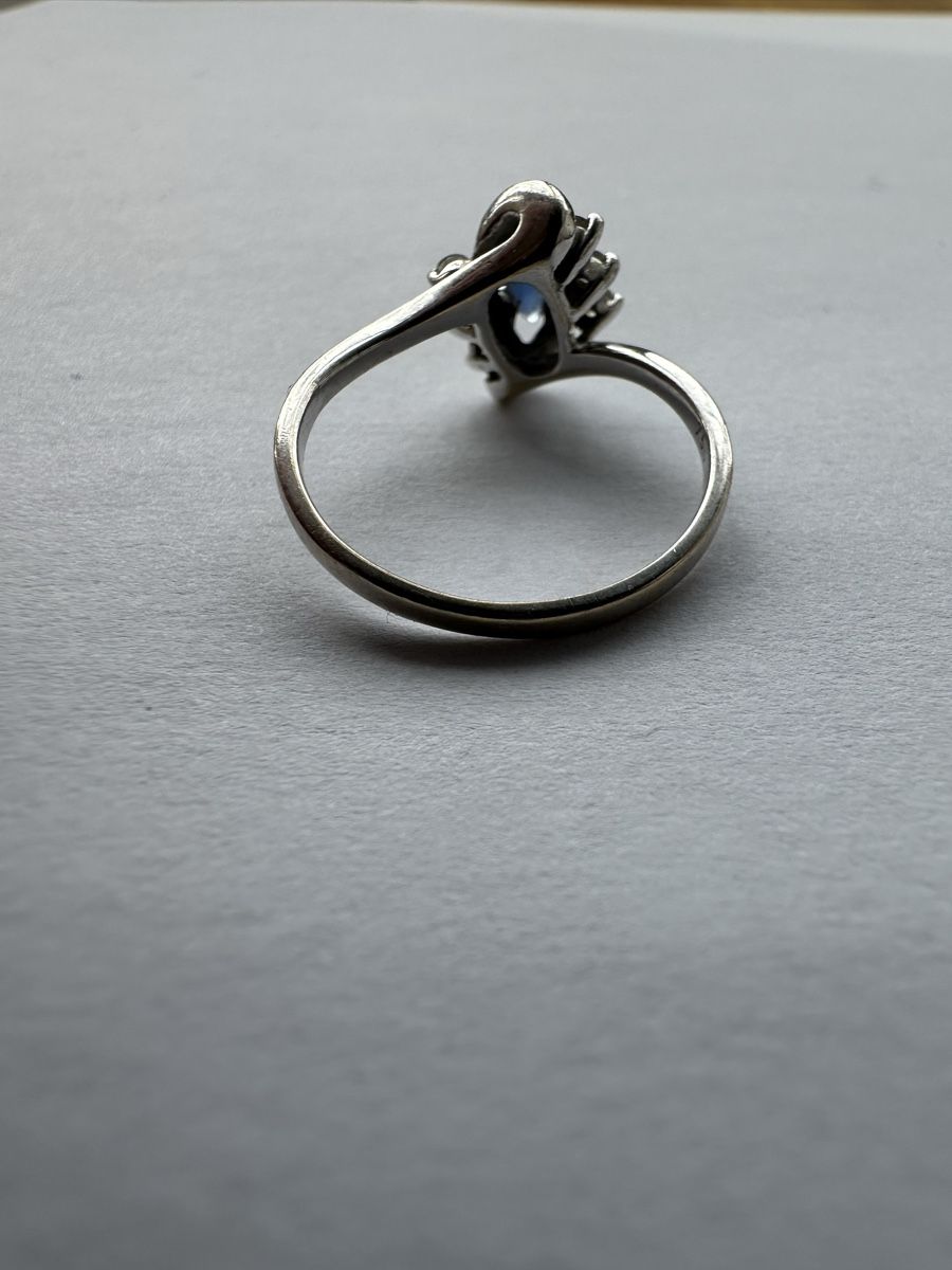 Ringe: Saphir mit Diamanten – Gebraucht aus Bäch SZ von Spiesson 3