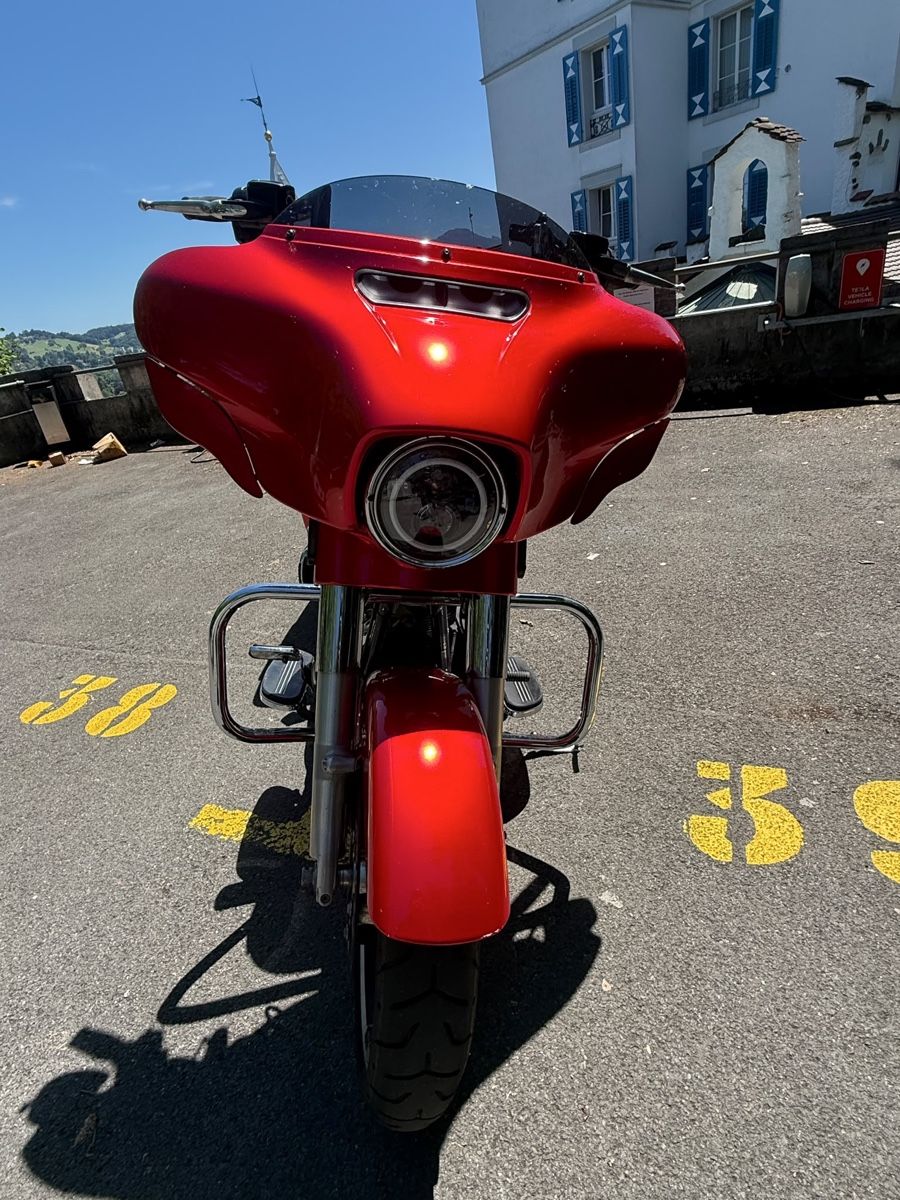 Harley-Davidson Touring: Harley Davidson street glide special – Usato da Kriens venduto da Hugo-6010 5