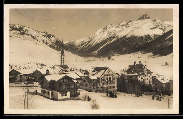 Cartoline postali: Zuoz, Ortsansicht mit Bergen im Hintergr – Usato da Berlin venduto da bartko-reher