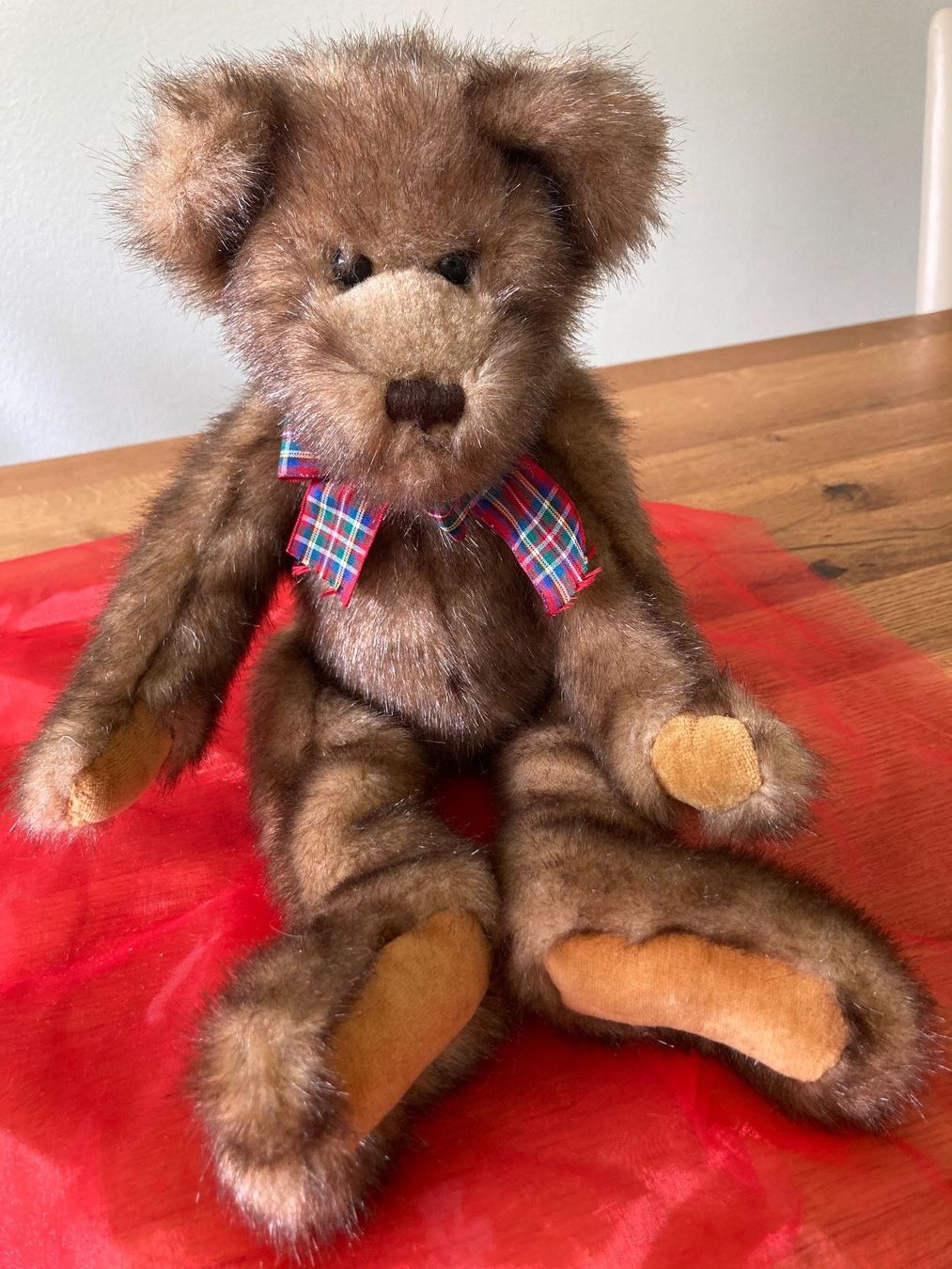 Giocattoli: Süsser Teddybär mit Schleife – Usato da Mönchaltorf venduto da Tschibi 1