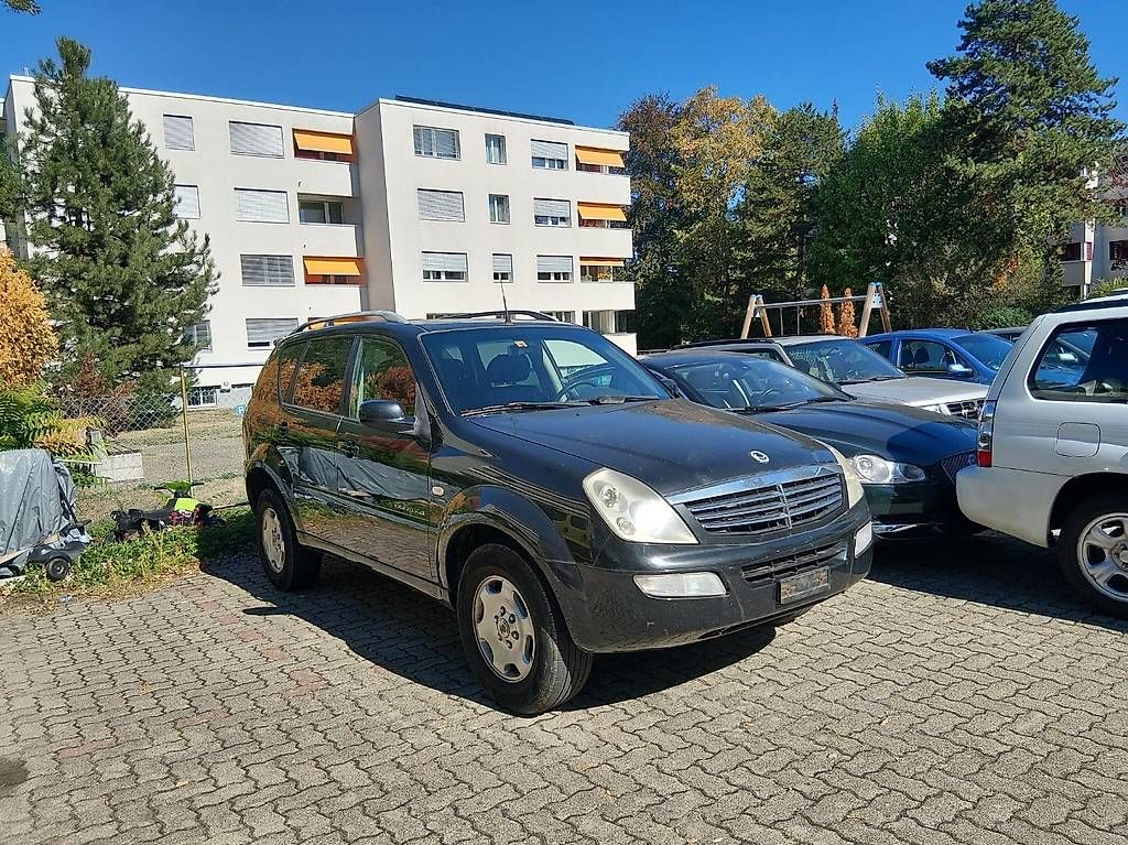 Automobili: Ssangyong Rexton RX 270 – Usato da Muttenz venduto da Tomtom21 1