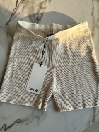 Jacquemus Le Short Arancia Rippstrick-Shorts – Neu mit Etike