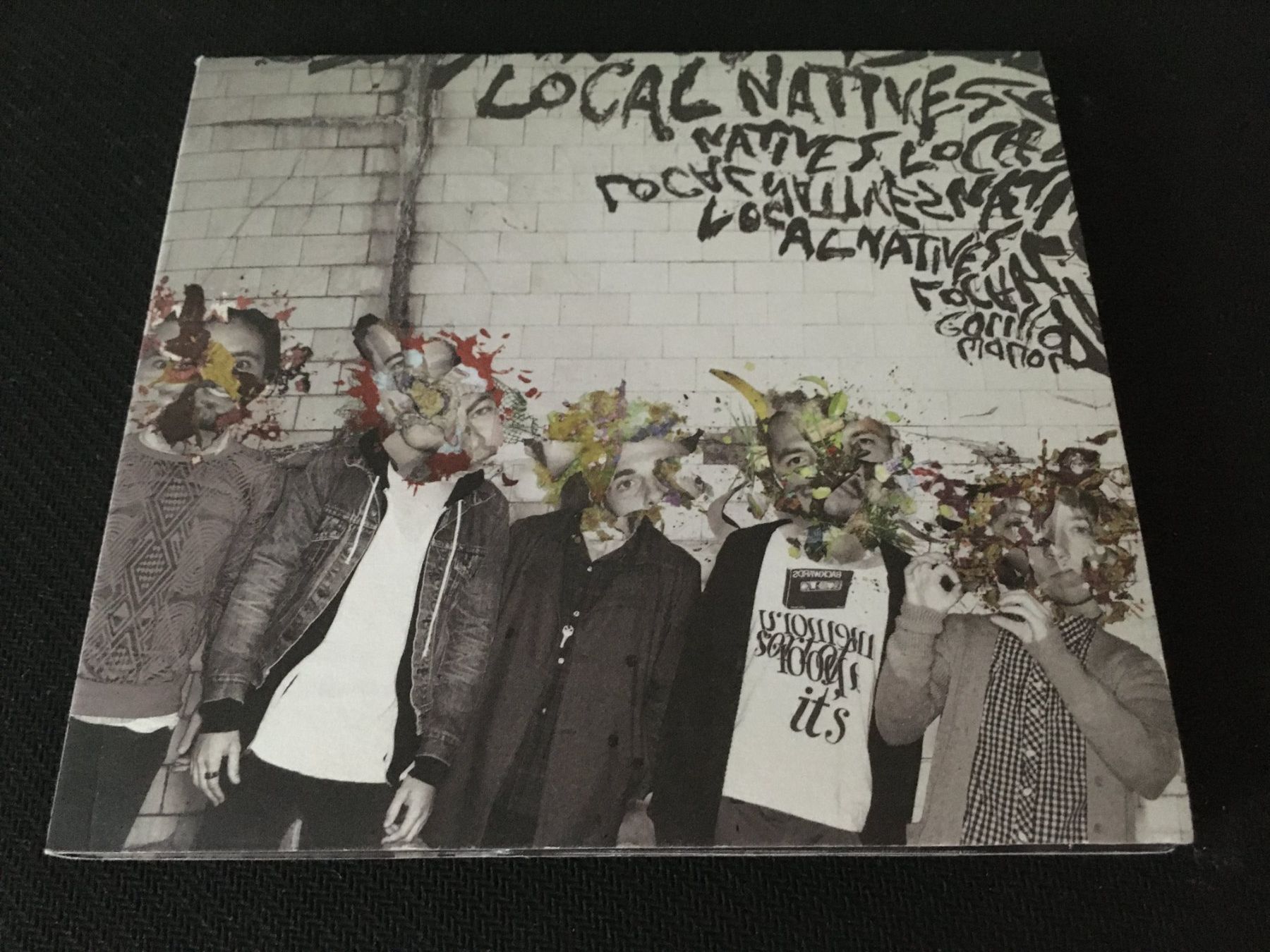 CD: Local Natives - Gorilla Manor -CD- Digipak – Usato da St.Gallen venduto da MedienJoe