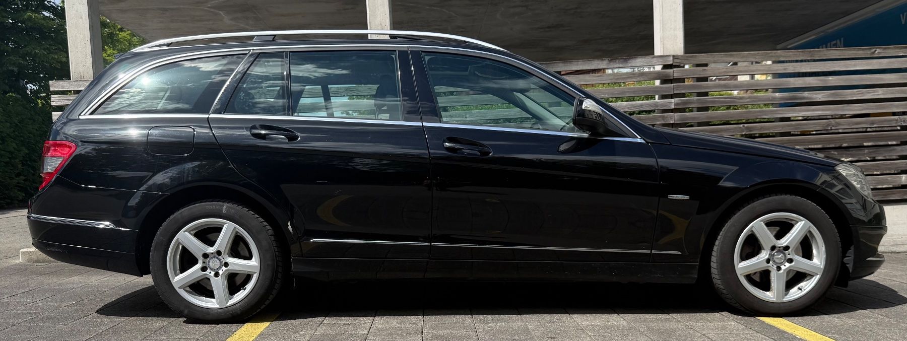 Mercedes-Benz Automobili: Mercedes-Benz 220cdi Kombi – Usato da Glattbrugg venduto da BlitzSale 6