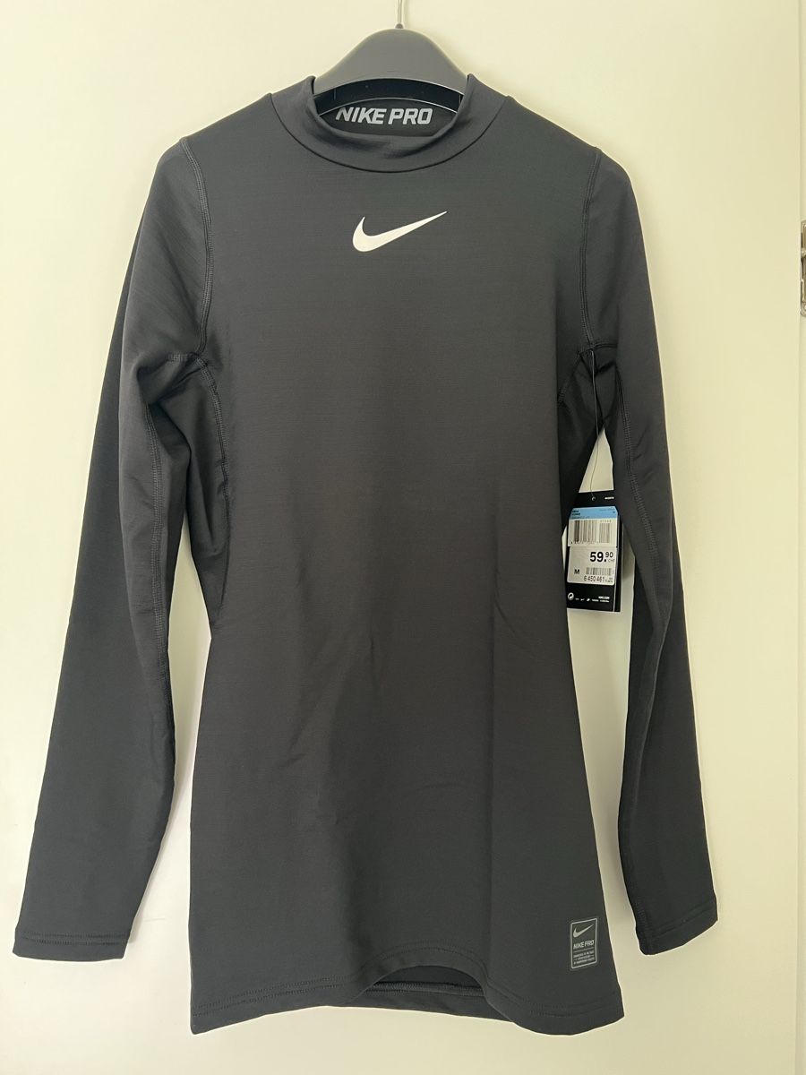Nike T-shirt: Nike Pro Warm Shirt Grösse M Compression DRI-FIT – Nuovo e nell'imballaggio originale da Zürich venduto da rigani 1