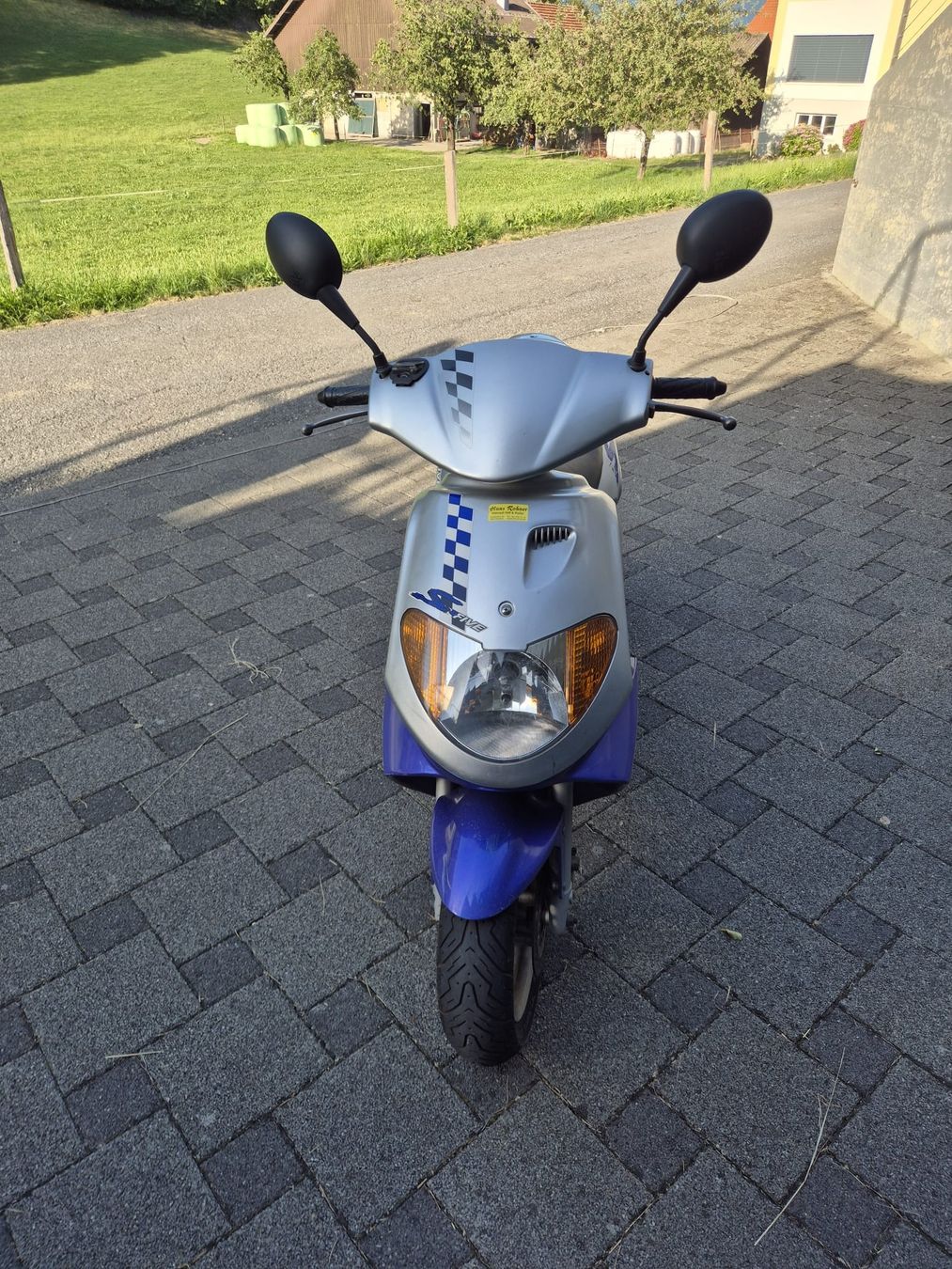 Daelim Autres: Roller 50ccm – D'occasion à Mels par Mikebu 5