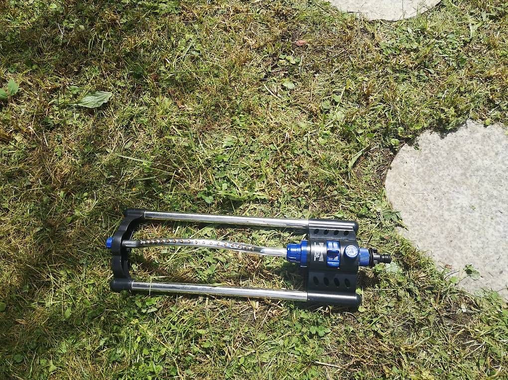 Annaffiatura & Irrigazione: Arroseur oscillant  – Usato da Cheseaux-Lausanne venduto da poron