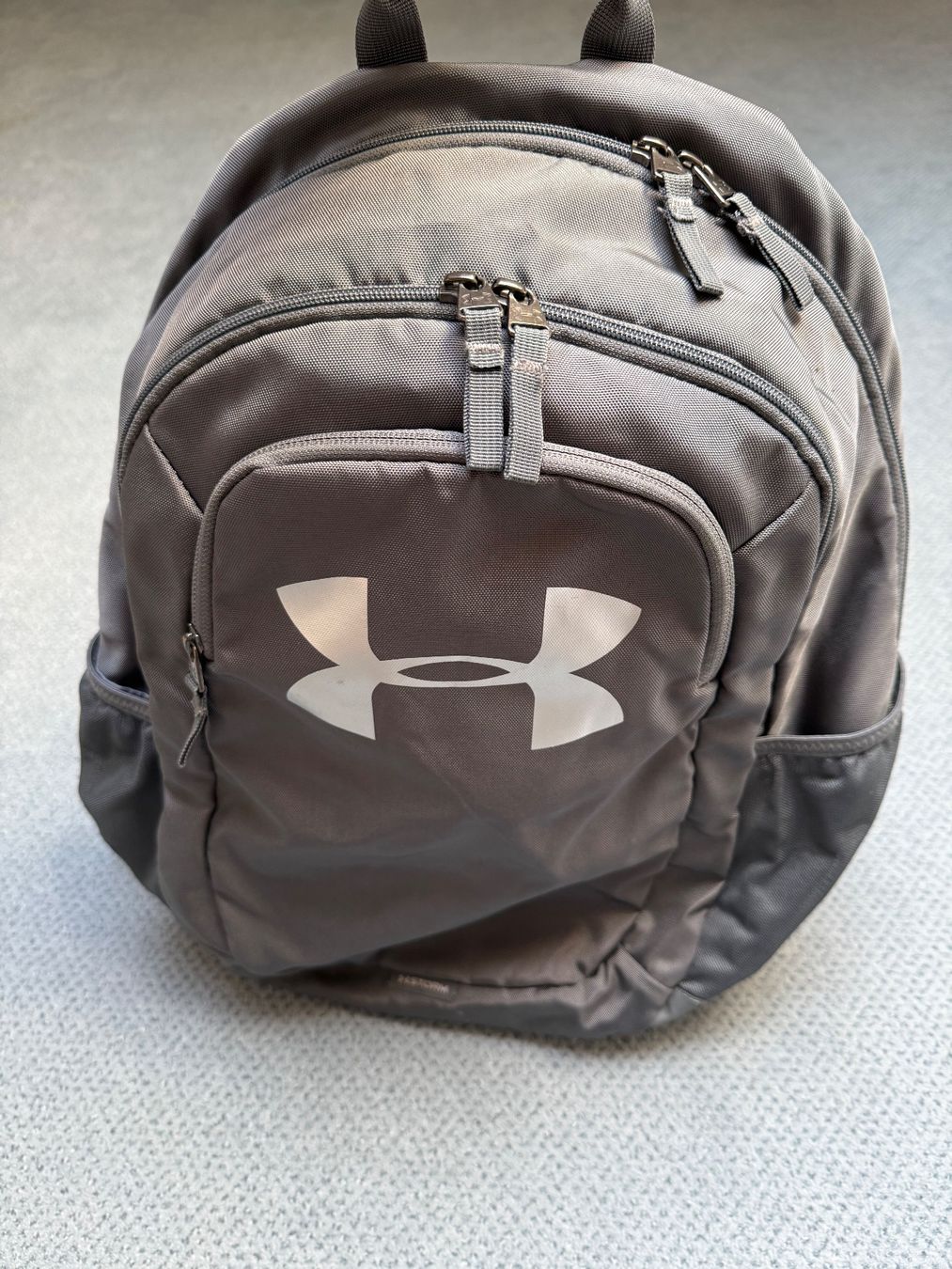 Under Armour Rucksäcke: Under Armour Rucksack – Gebraucht aus Hunzenschwil von PatrickHeisenberg 3