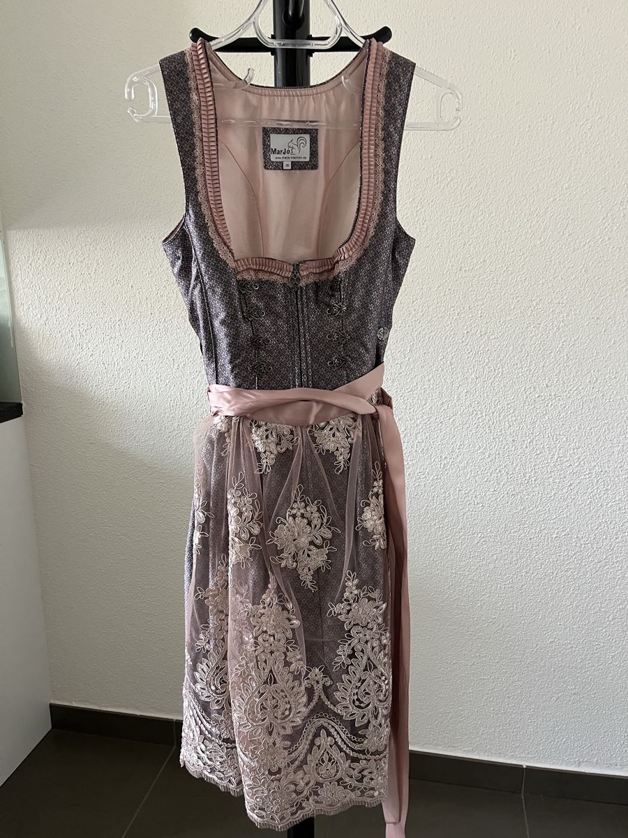 Kostüme: Dirndl MarJo Trachten, with blouse, size 36 – Gebraucht aus Zürich von dna_27vl
