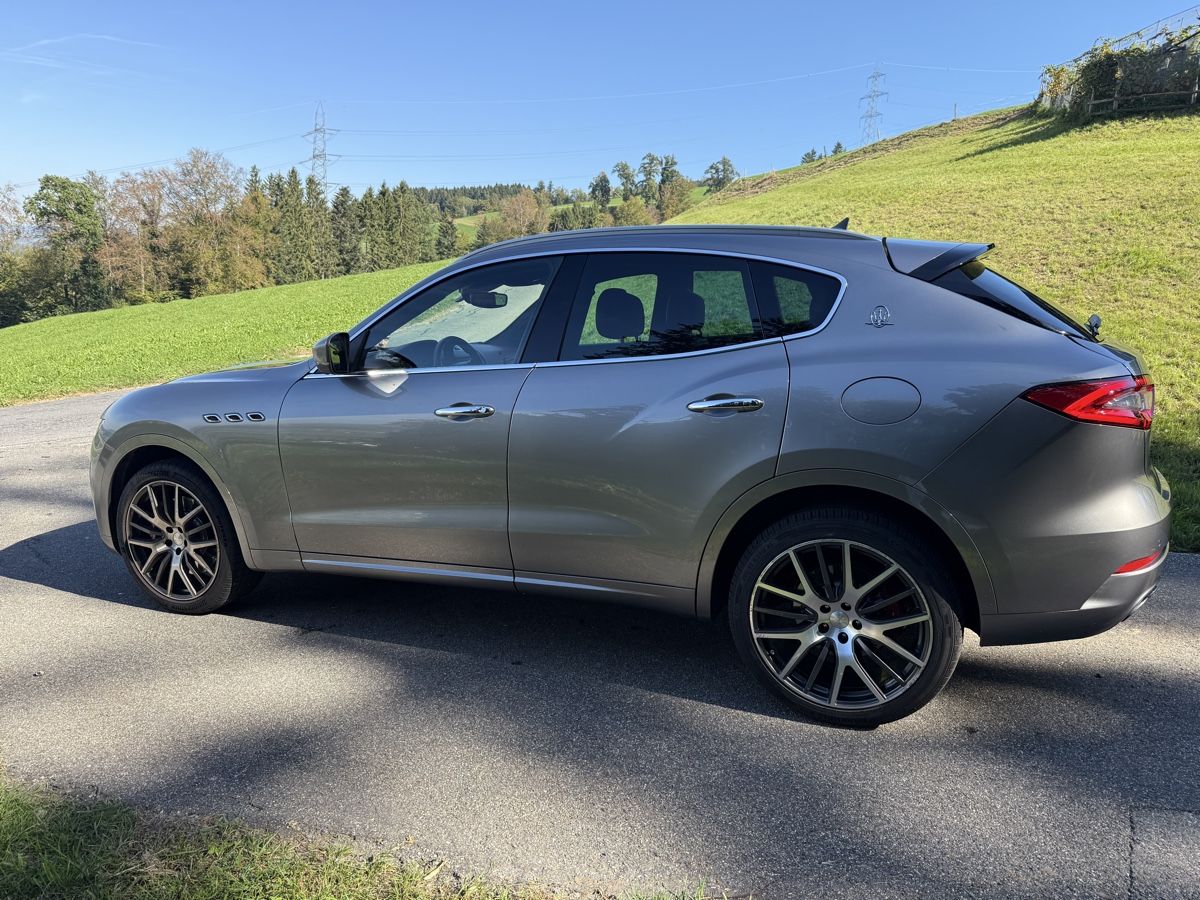 Maserati Automobili: Maserati Levante S – Usato da Root venduto da E.H.Velo 1
