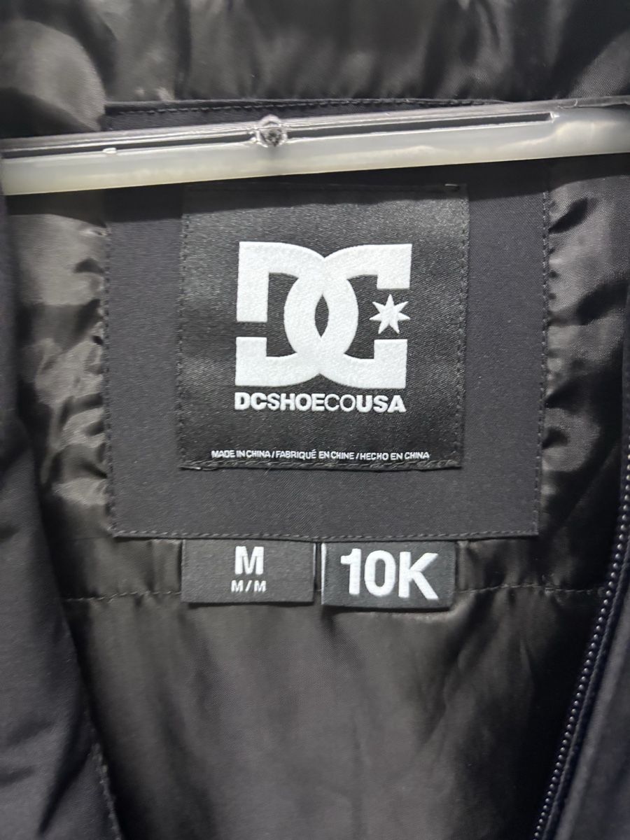 DC shoes Jacken: DC Snowboard Jacke – Gebraucht aus Oberkirch LU von mri_8qpz 1