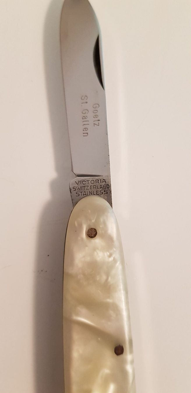 Militärmesser: Schweiz. Messer Victoria mit Logo – Neu (gemäss Beschreibung) aus Ardon von Momovs99 3