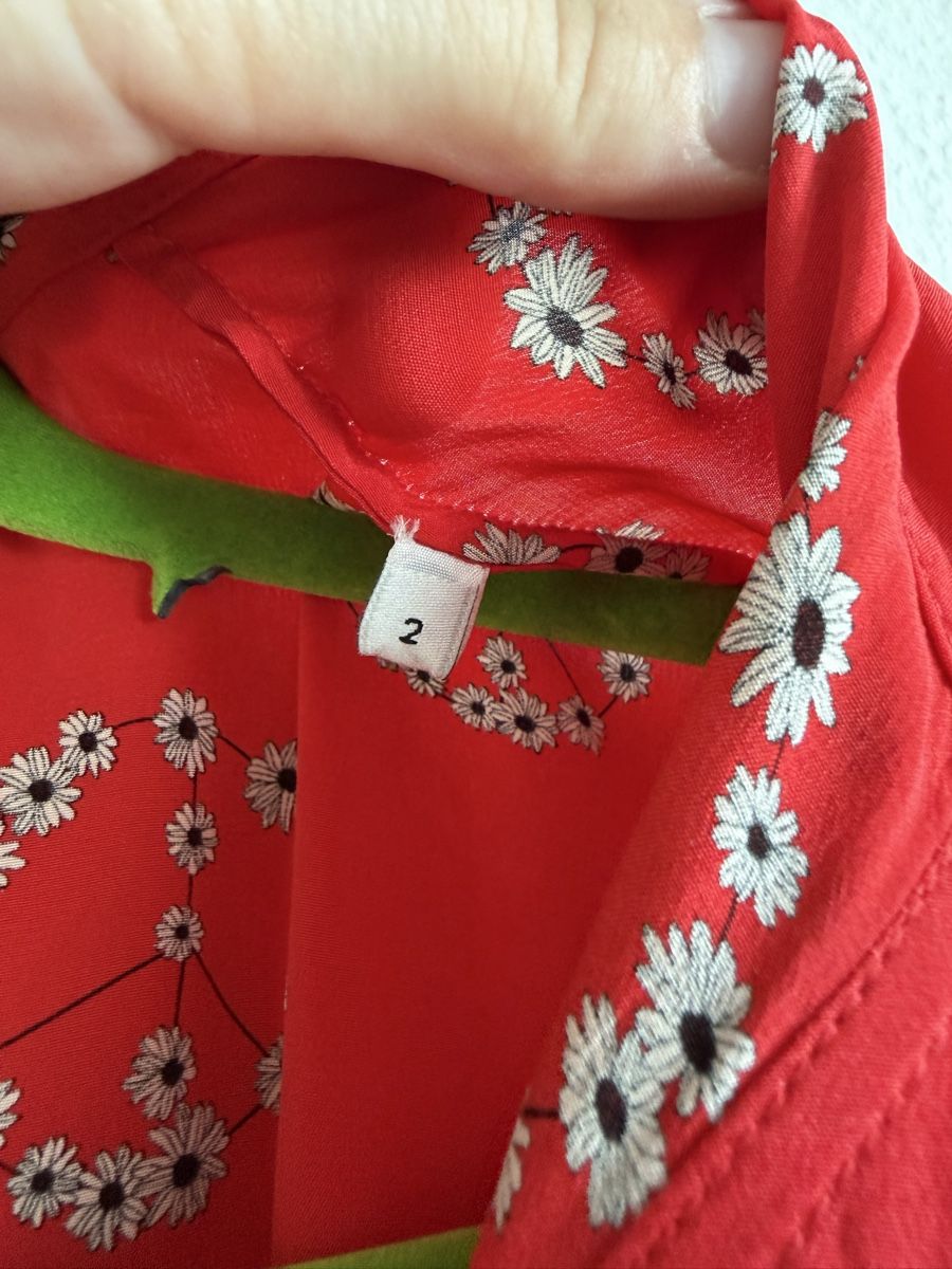 Sandro Vestiti: Robe en soie Sandro, taille 2 – Usato da Cressier FR venduto da Kvito4ka 4
