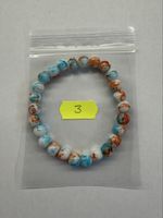 Hübsches Armband mit bunten Steinen, ideales Geschenk