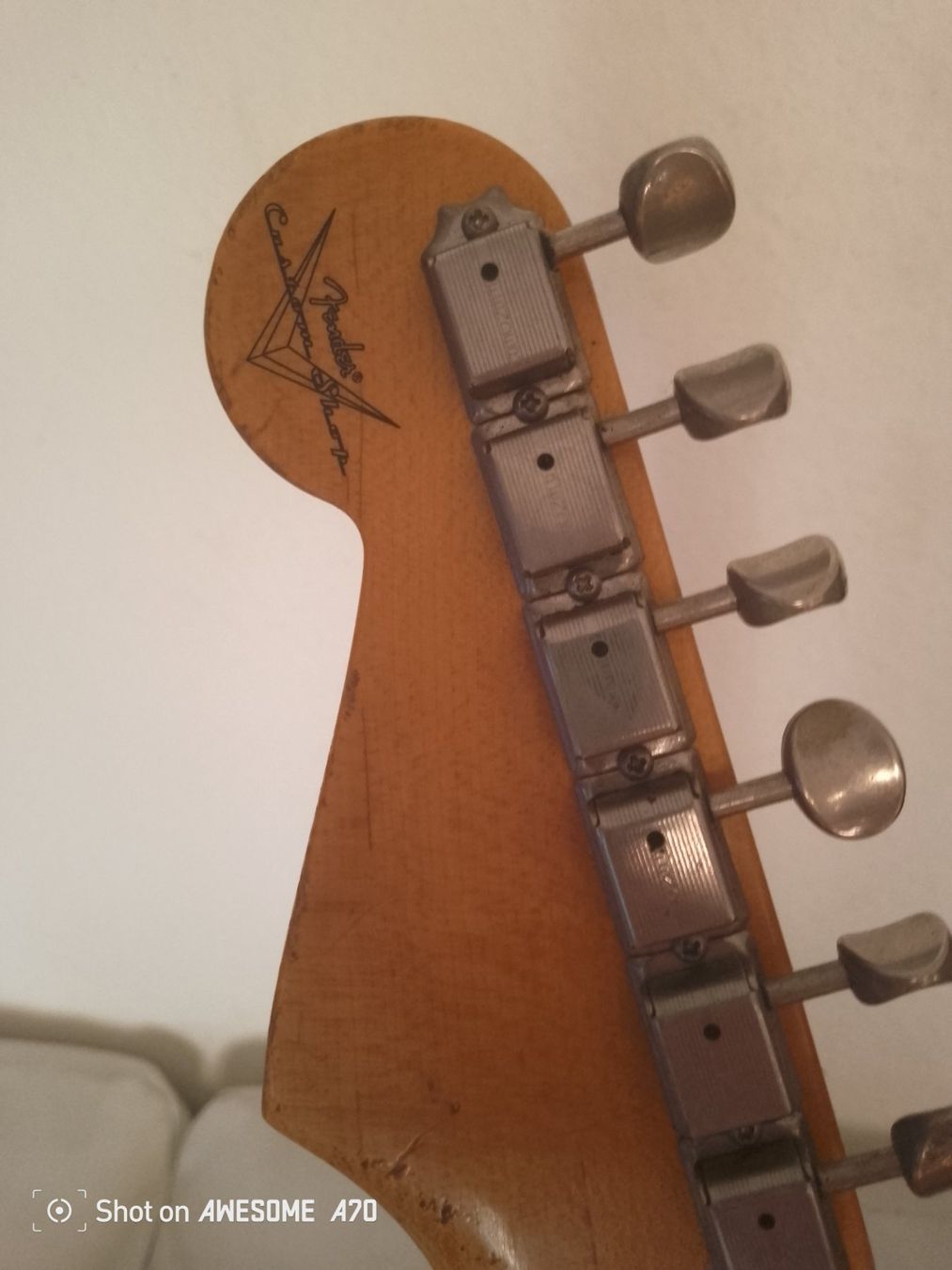 Fender Instruments de musique: Fender stratocaster CS57 relic – D'occasion à Paudex par TCHAKS 7