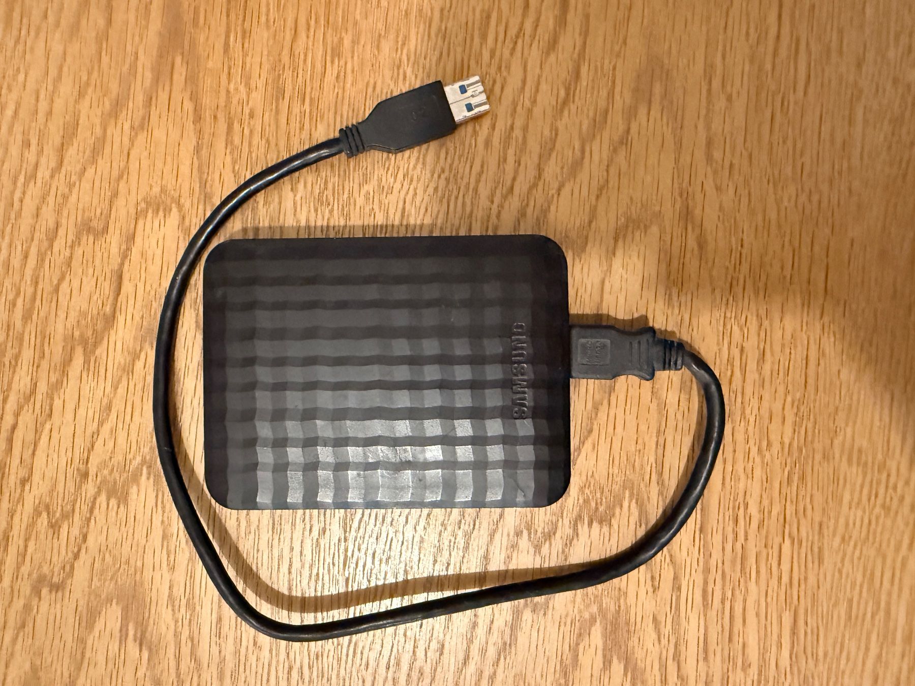 Samsung Dischi rigidi: Samsung M3 portable 2,5" 2 Tb – Usato da Neuchâtel venduto da Helljibz