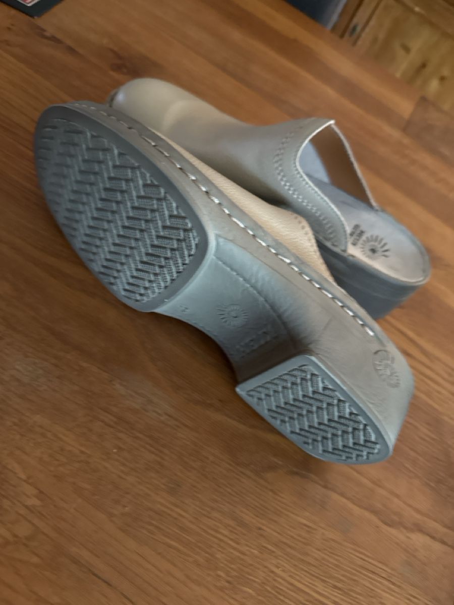 Helix Scarpe da uomo: Neue Helix Damen Clogs Gr 44 – Nuovo e nell'imballaggio originale da Therwil venduto da Schneefra1 2