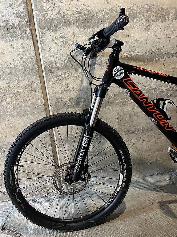 Vélos: VTT Canyon Racing FS10  – D'occasion à Penthalaz par Brunogtr35 2
