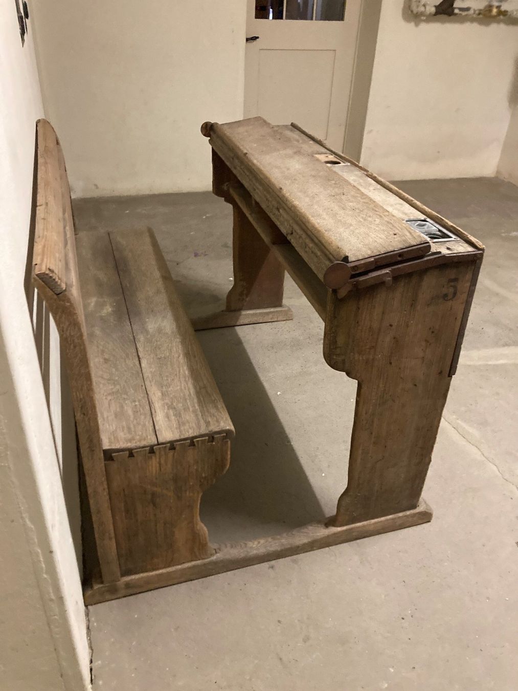 Scrivanie: Schreibtisch – Usato da St. Gallen venduto da cam27 4