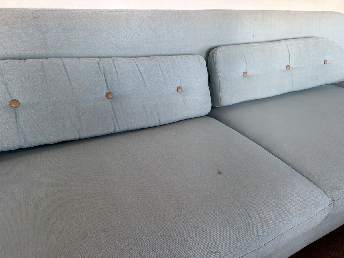 Divani: Sofa hellblau Retro Design mit Gebrauchsspuren  – Usato da Winterthur venduto da Ema9 4