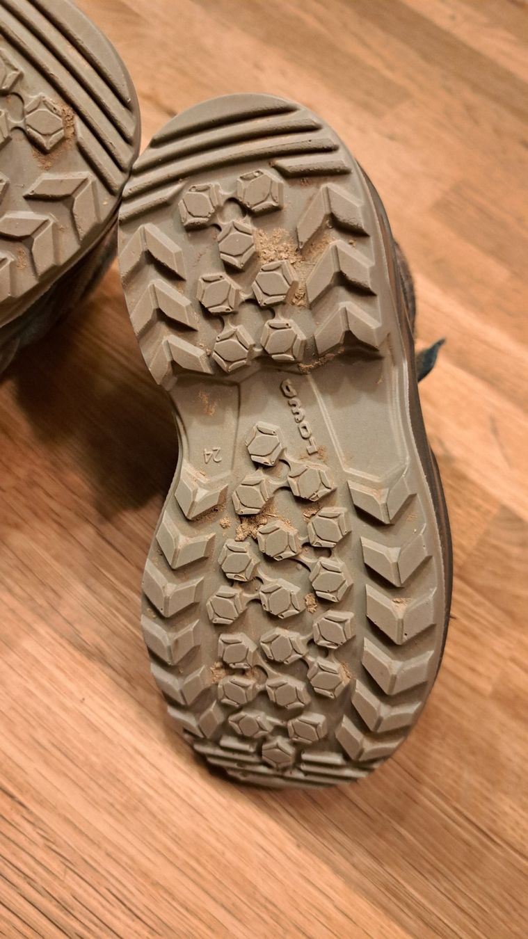 Lowa Scarpe per ragazzi: Lowa Wanderschuhe, Grösse 24 – Usato da Langenthal venduto da T.L. 4