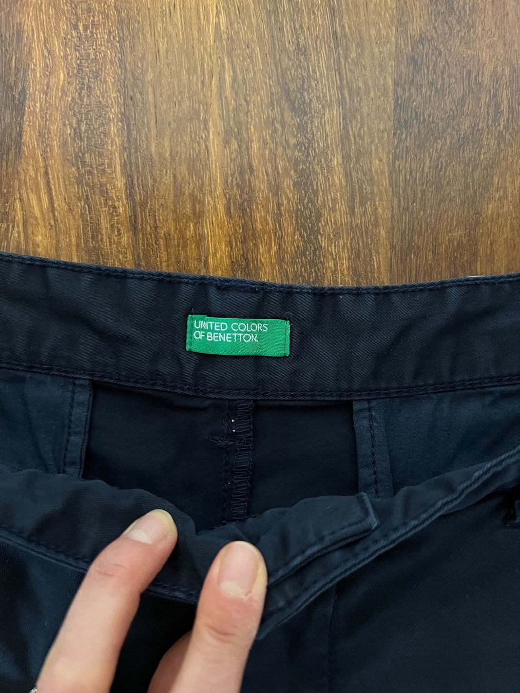 Benetton Pantaloni: Benetton Shorts, Gr. 48 – Usato da Zürich venduto da Linde1039 1