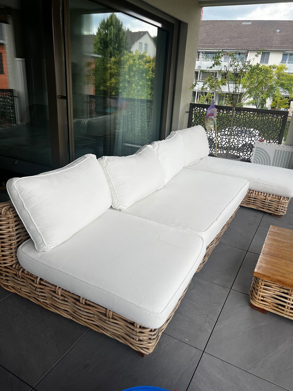 Sofas: Grosses Gartensofa modular Rattan – Gebraucht aus Russikon von Scooodie27 1