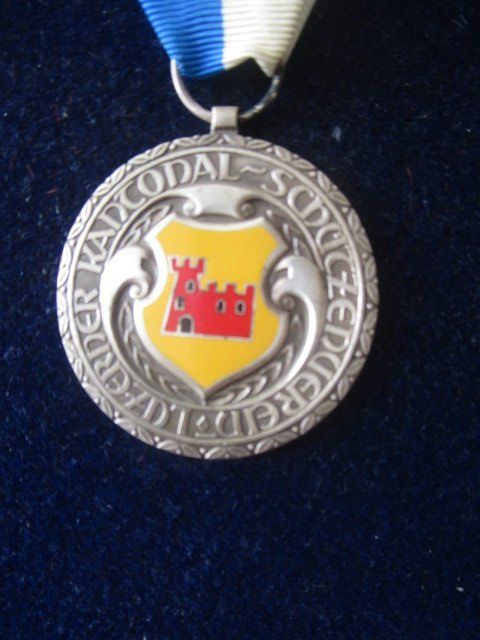 Medaglie: Luzerner Stich 1971 emailliertes Wappen Grosswangen – Nuovo (secondo la descrizione) da Luzern venduto da Horoskop1 1