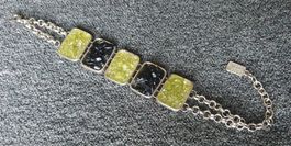 Neues Armband mit Peridot und Onyx Steinen - ein Blickfang!