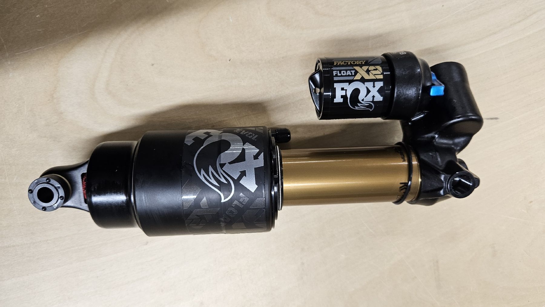 Fox Ersatzteile: Fox Float X2 2 pos hebel 205x65 – Neu und originalverpackt aus Laupen BE von zeh_xd8z 1