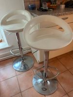PAIRE DE TABOURETS de bar en métal chromé et fibre laqué bla