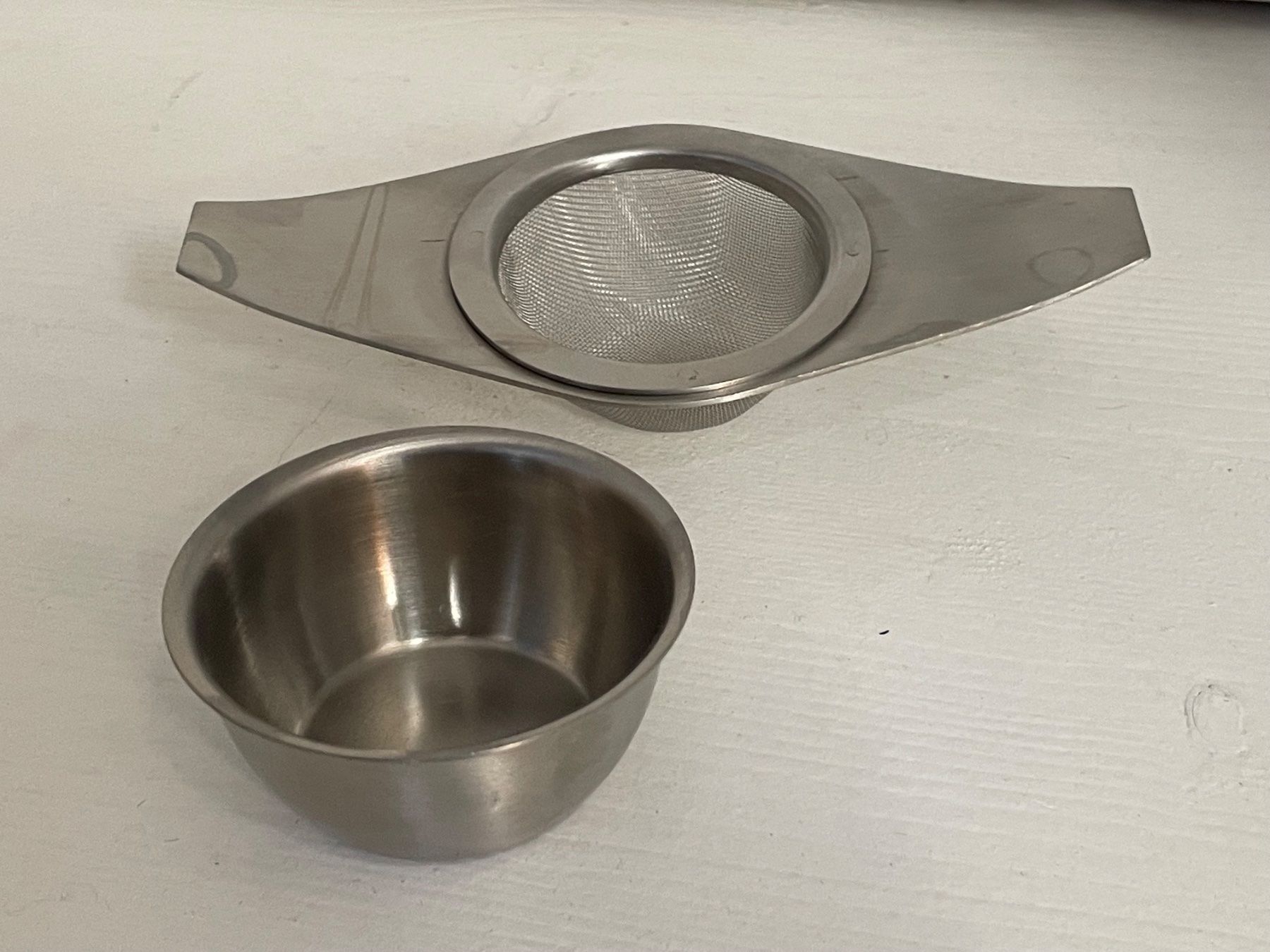Appareils de cuisine: Teesieb Metall mit Auffangschale – D'occasion à Rheinfelden par desdemona03