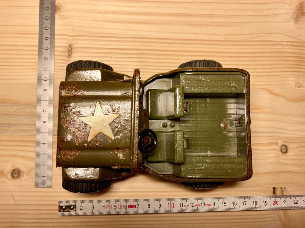 Tonka vintage Jeep Willys/CJ US Army Blechspielzeug 7