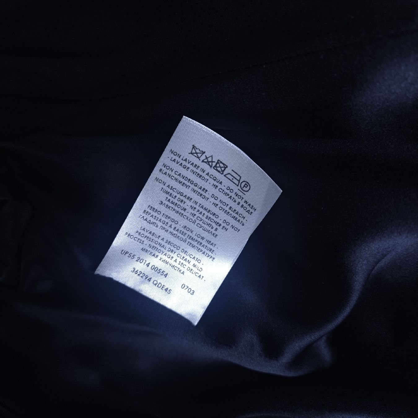 Alexander Mcqueen Mäntel: ALEXANDER MCQUEEN Mantel Kunstfell schwarz IT38 – Gebraucht aus Schaffhausen von clxud 8
