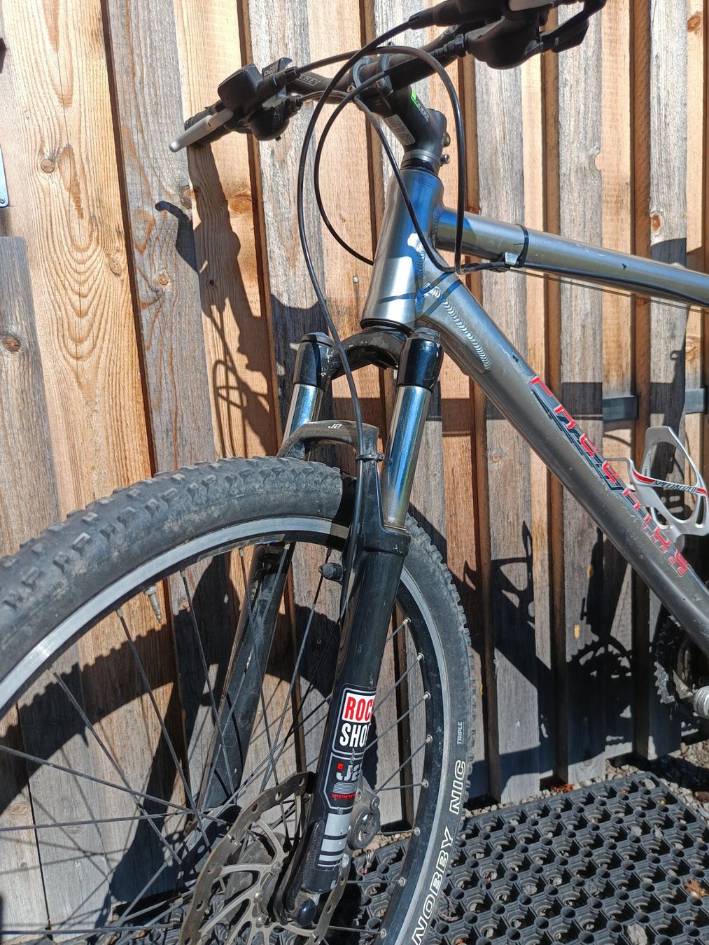 Biciclette: Cooles Bike Fully mit top Komponenten – Usato da Finsterwald LU venduto da zabryna 1