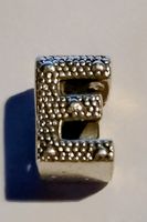 Pandora Charm Buchstabe E 